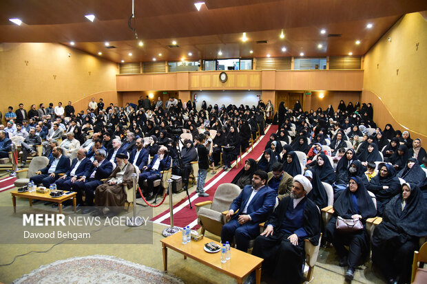 نخستین سالگرد شهدای خدمت در مشهد