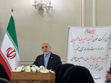 امیرعبداللهیان انسانی متواضع بود و گمنامی را دوست می داشت
