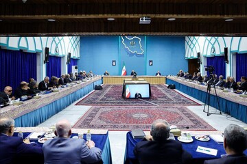 پزشکیان: آذربایجان غربی می‌تواند منطقه را توسعه دهد