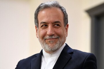 عێراقچی: دانوستانەکان بەردەوام دەبێت