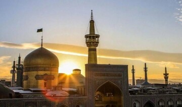 نماهنگ ساعت هشت با اجرای گروه سرود محبین فاطمه(س) در پیاده راه اراک