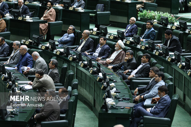 مراسم بزرگداشت شهدای خدمت در مجلس شورای اسلامی