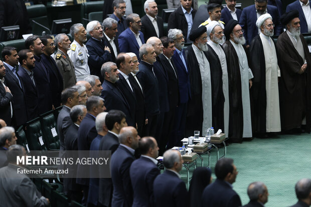 مراسم بزرگداشت شهدای خدمت در مجلس شورای اسلامی