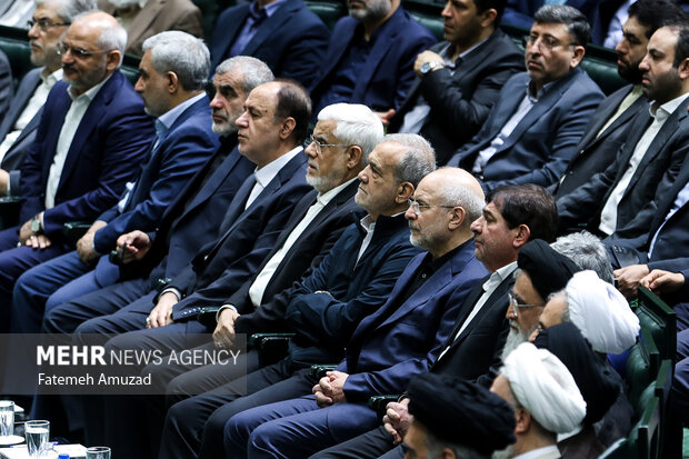 مراسم بزرگداشت شهدای خدمت در مجلس شورای اسلامی