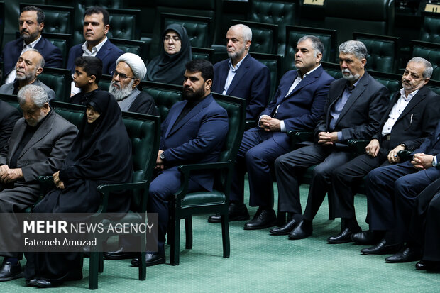 مراسم بزرگداشت شهدای خدمت در مجلس شورای اسلامی