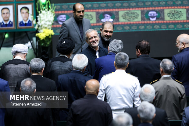 مراسم بزرگداشت شهدای خدمت در مجلس شورای اسلامی