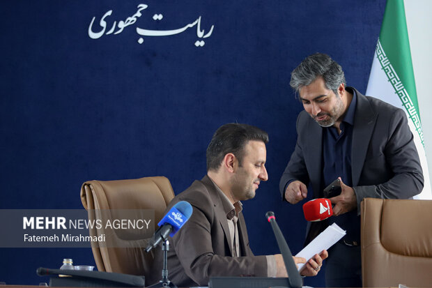 نشست خبری دبیر هیئت عالی گزینش کل کشور