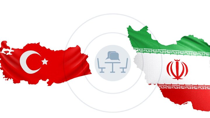 وزيرا الصحة الإيراني والتركي يؤكدان على التنفيذ الكامل لمذكرة الصحة الشاملة بين البلدين