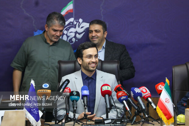 نشست هم اندیشی پیگیری حقوقی تحریف نام خلیج فارس توسط گوگل