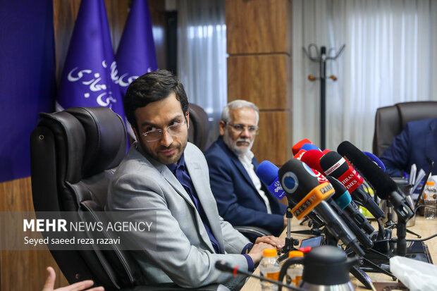 نشست هم اندیشی پیگیری حقوقی تحریف نام خلیج فارس توسط گوگل