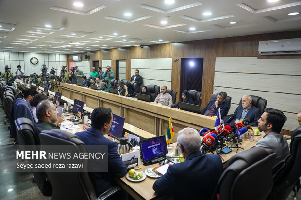 نشست هم اندیشی پیگیری حقوقی تحریف نام خلیج فارس توسط گوگل