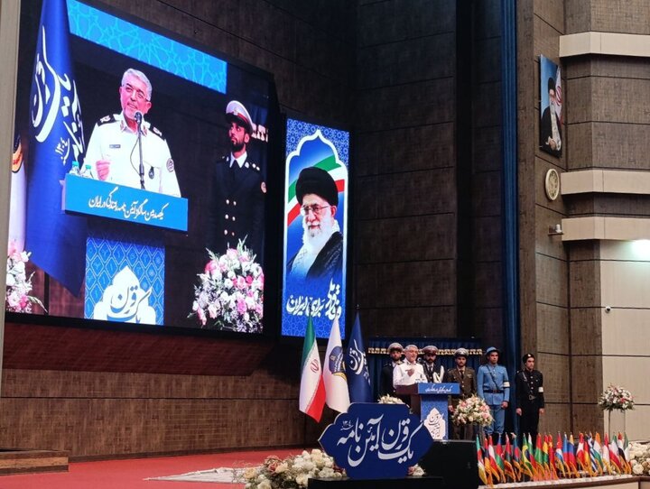 تدوین پیش‌نویس آیین‌نامه راهنمایی رانندگی