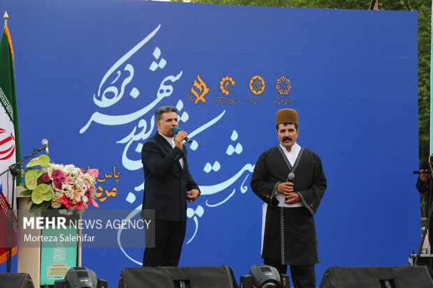 هاشم حبیبیان خواننده شهرکردی