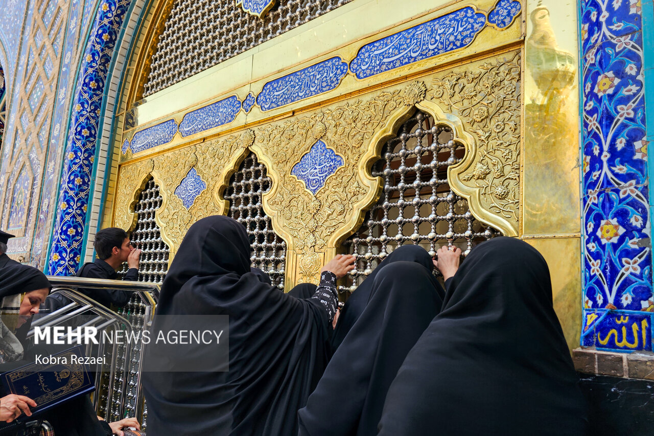 زیارت حرم امام رضا(ع) بنیانگذار تحولی عمیق در زندگی است