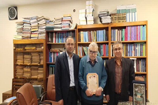 علم،علمي،فيزيك،دكتر،استاد،گلشني،دانشگاه،بنيادي،فلسفه،علوم،فن ...