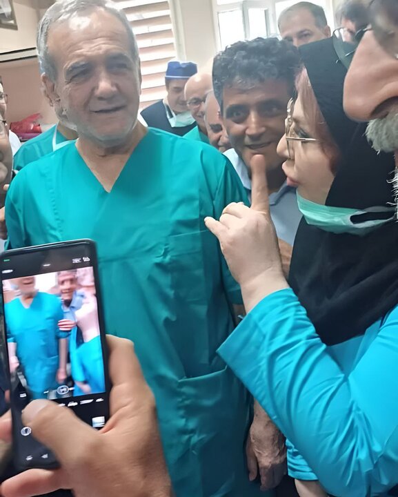 پیام آذری