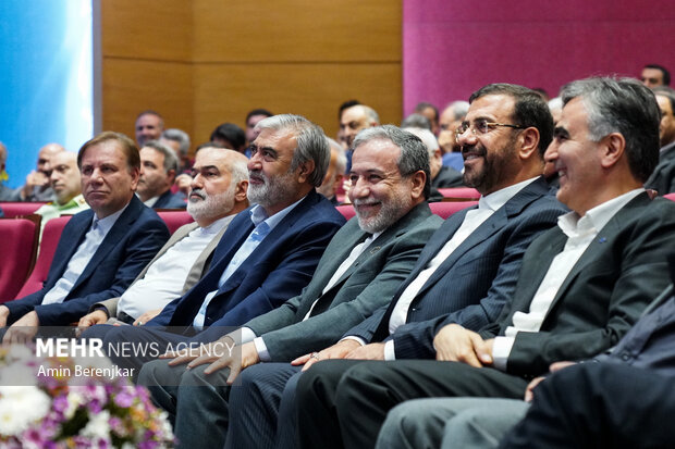 نشست منطقه‌ای دیپلماسی استانی کشور در شیراز