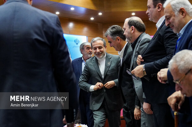 نشست منطقه‌ای دیپلماسی استانی کشور در شیراز