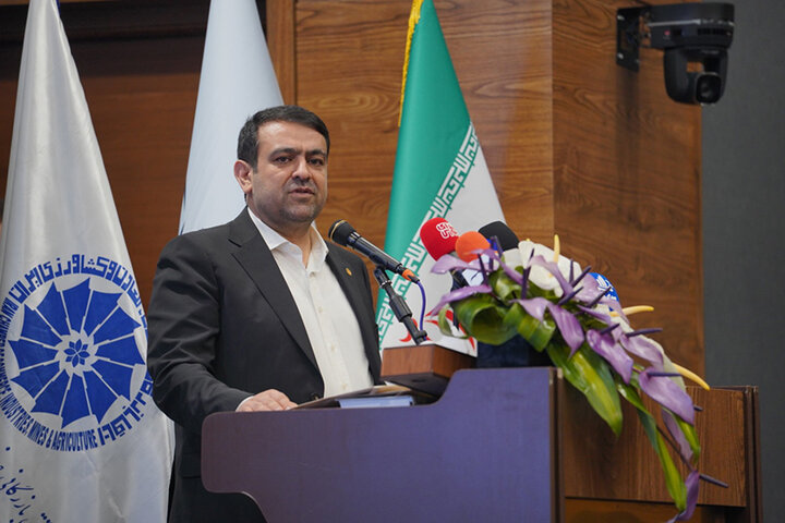 نجارزاده: شبکه بانکی آماده است تا به صنایع...