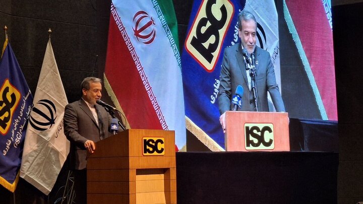 Evading sanctions bolsters Iran’s negotiating power: FM Evading sanctions bolsters Iran’s negotiating power: FM