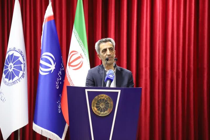 راه‌اندازی پروژه‌های سنگین در شرایط تحریمی توجیه ندارد
