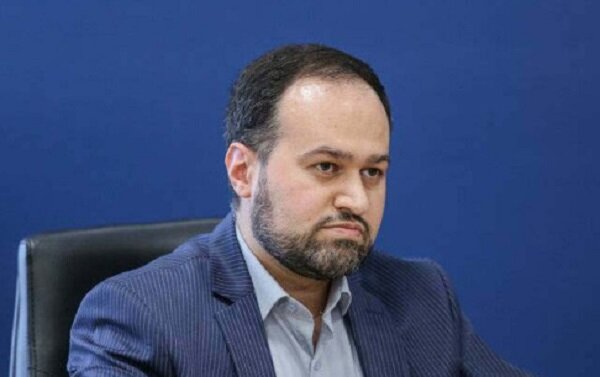 حاجی میرزایی حکم دو معاون را در بنیاد ملی بازی‌های رایانه‌ای صادر کرد