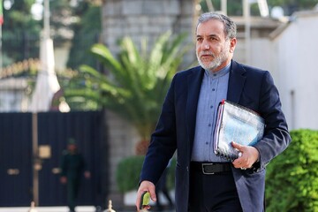 وزير الخارجية يشارك في مراسم تشييع جثامين الشهداء