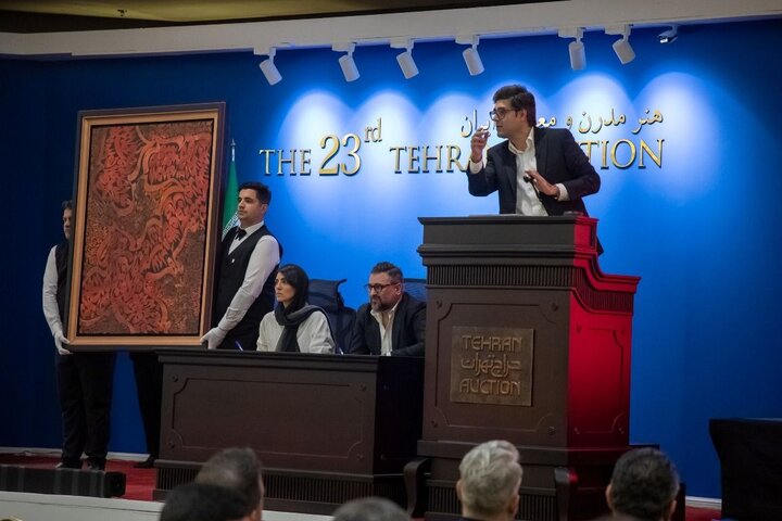 حراج تهران پس از حواشی «دختر نشسته» برگزار شد؛ فروش ۱۷۵ میلیاردی