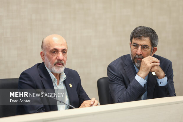 سی و چهارمین نشست هیئت امنا خیریه امدادگران عاشورا
