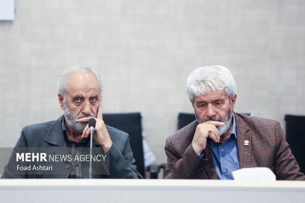 سی و چهارمین نشست هیئت امنا خیریه امدادگران عاشورا