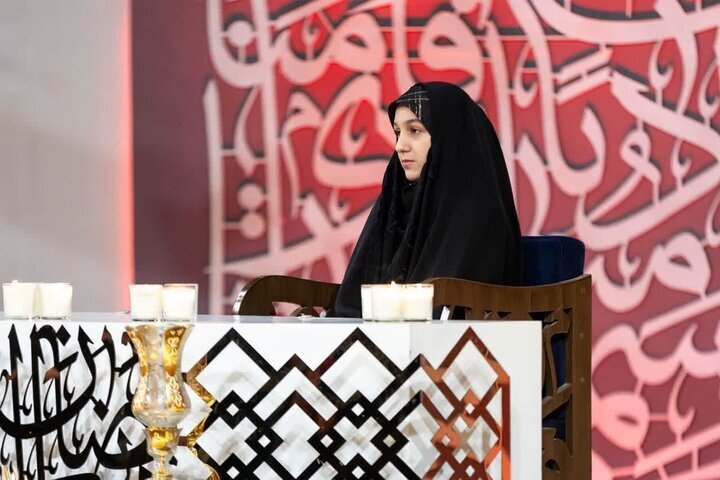 حیرت آفریقایی‌ها از حفظ قرآن توسط «مهنا قنبری» دختر نوجوان گیلانی