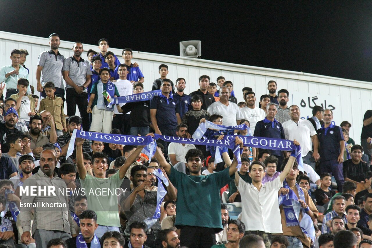 پیروزی ارزشمند ملوان مقابل مس؛ صعود سفیدپوشان به رده ششم جدول پیروزی ارزشمند ملوان مقابل مس؛ صعود سفیدپوشان به رده ششم جدول