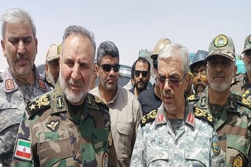 اللواء باقري: بناء الجدار على طول الحدود الشرقية يعتبر أحد المشاريع الأساسية