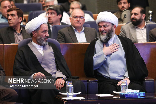  حجت‌ الاسلام محمّد قمی رییس سازمان تبلیغات اسلامی در اولین کنگره الگوی حکمرانی شهید سید ابراهیم رییسی