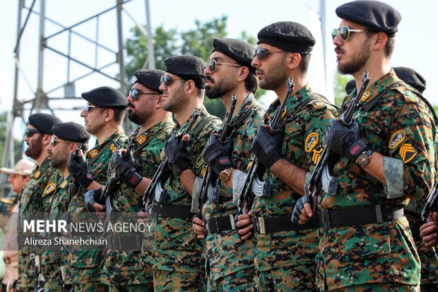 صبحگاه مشترک نیروهای مسلح گیلان