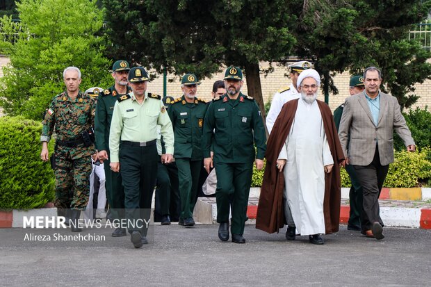 صبحگاه مشترک نیروهای مسلح گیلان