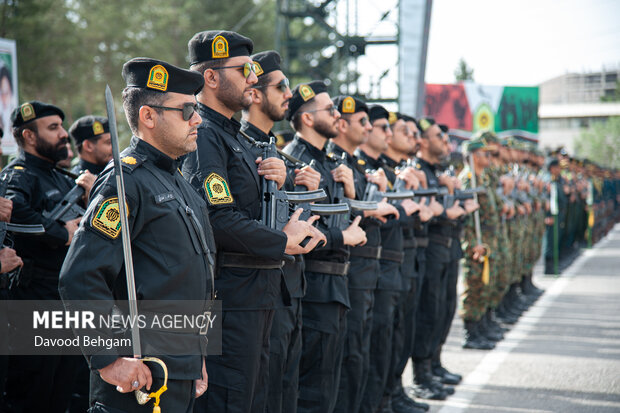 صبحگاه مشترک نیرو‌های مسلح خراسان رضوی