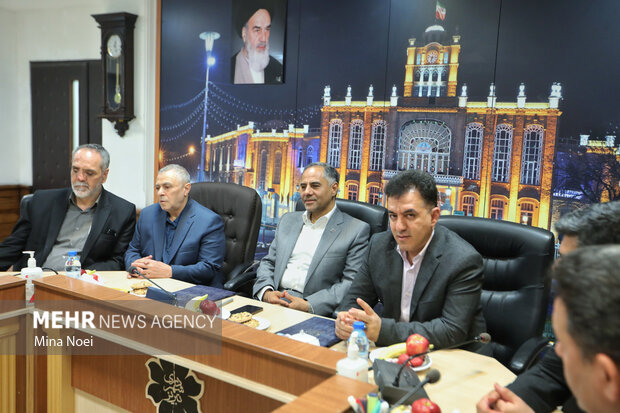 آیین انعقاد تفاهم نامه مالی خط دوم قطار شهری تبریز