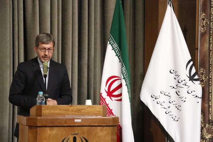 استاندار اصفهان:مهارت زبانی جهانی و سرمایهای که هیچگاه تحریم نمی شود استاندار اصفهان:مهارت زبانی جهانی و سرمایهای که هیچگاه تحریم نمی شود