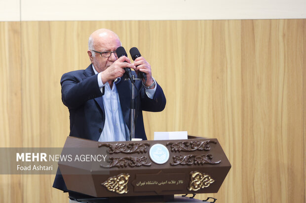 همایش«نوآوری، خلاقیت و مهندسی در ۸ سال دفاع مقدس»