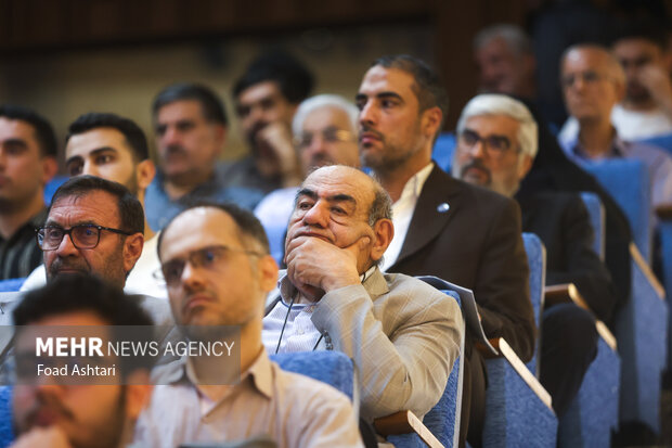 همایش«نوآوری، خلاقیت و مهندسی در ۸ سال دفاع مقدس»