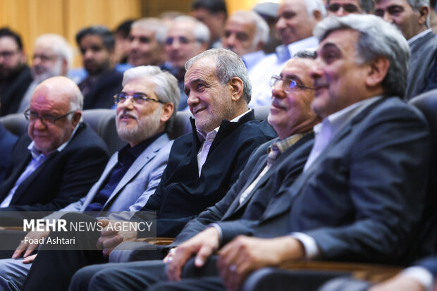 همایش«نوآوری، خلاقیت و مهندسی در ۸ سال دفاع مقدس»