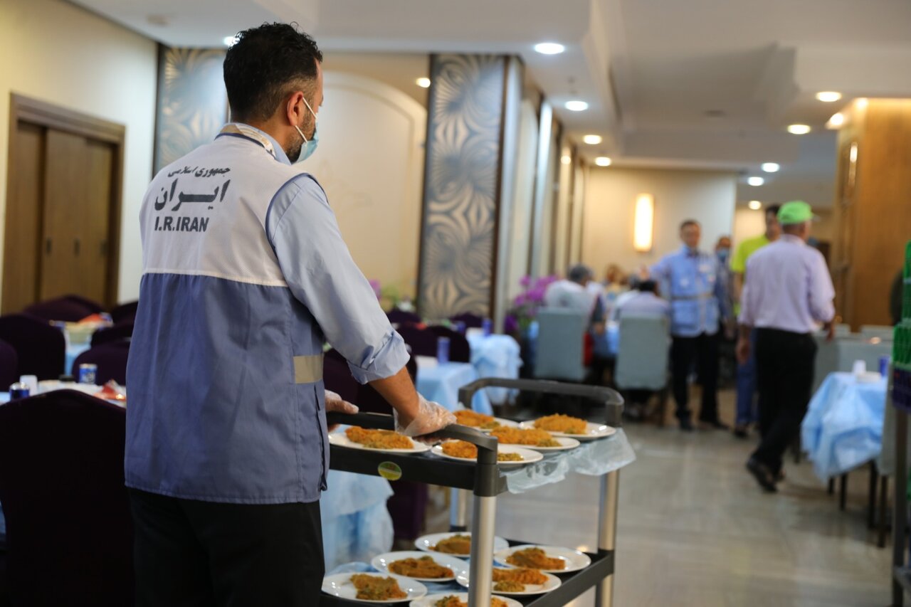 سرو دیزی ایرانی در عربستان + عکس