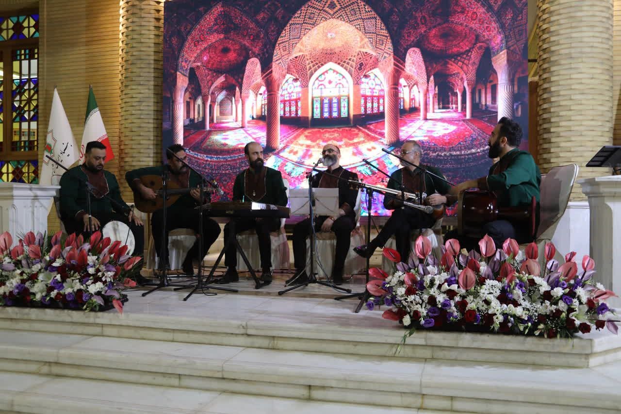 ایران، تاریخ را نه با شمشیر، که با زبان شعر، تمثیل و نغمه نگاشته است