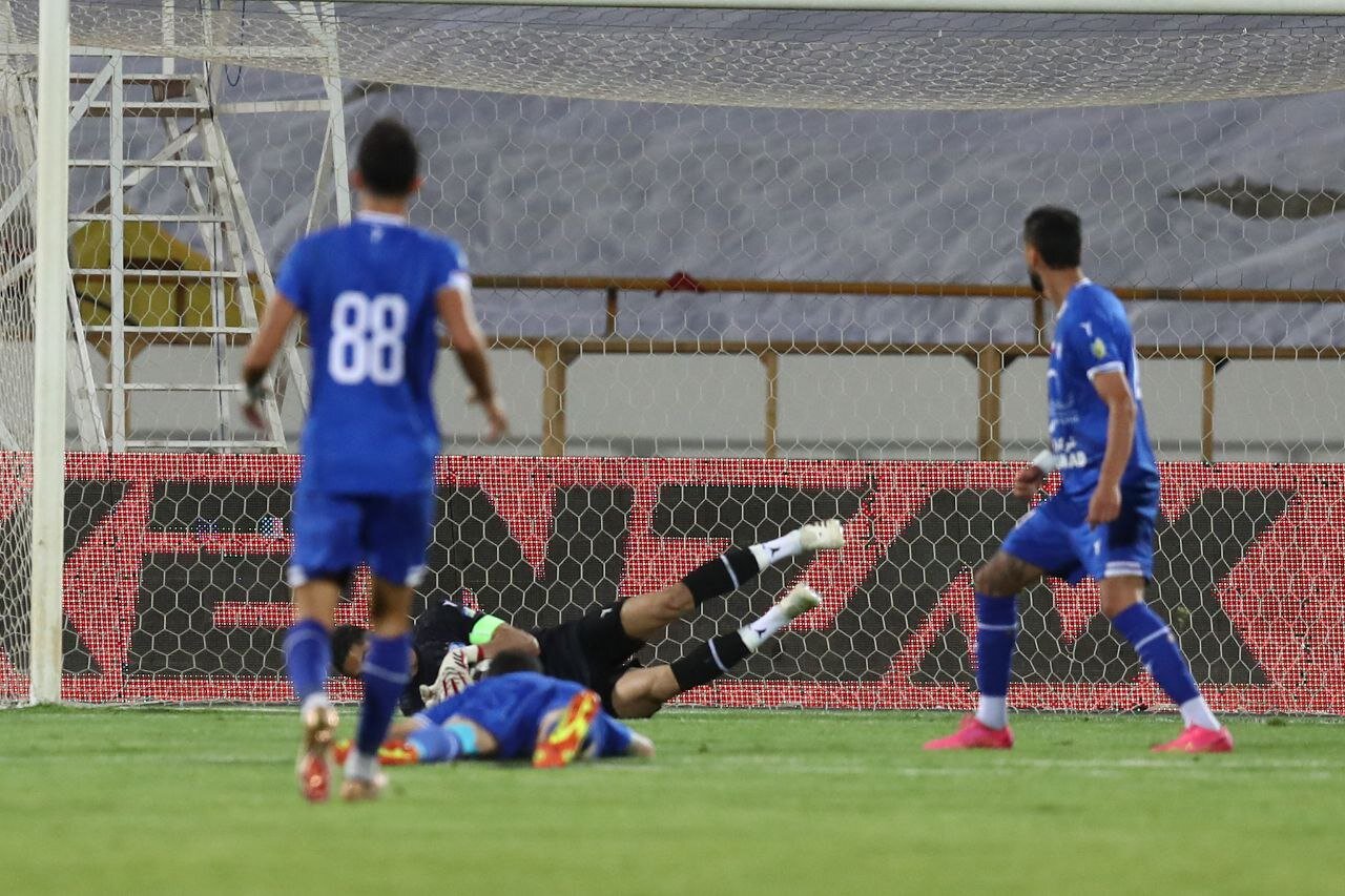 ليگ،سهميه،برتري،بازيكنان،مديران،استقلال