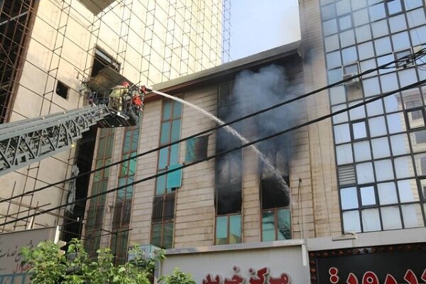 جزئیات حریق در دفتر اسناد خیابان ستارخان