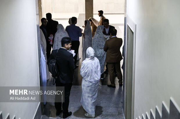 ازدواج ۴۰ زوج دانشجوی دانشگاه علوم پزشکی ایران