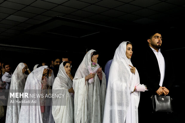 ازدواج ۴۰ زوج دانشجوی دانشگاه علوم پزشکی ایران