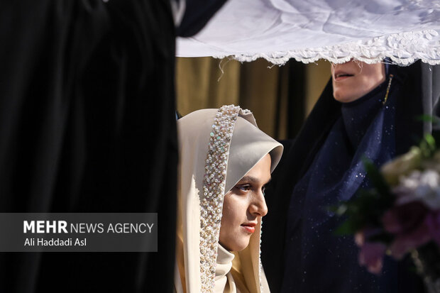ازدواج ۴۰ زوج دانشجوی دانشگاه علوم پزشکی ایران