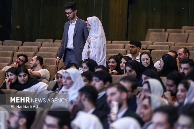 ازدواج ۴۰ زوج دانشجوی دانشگاه علوم پزشکی ایران